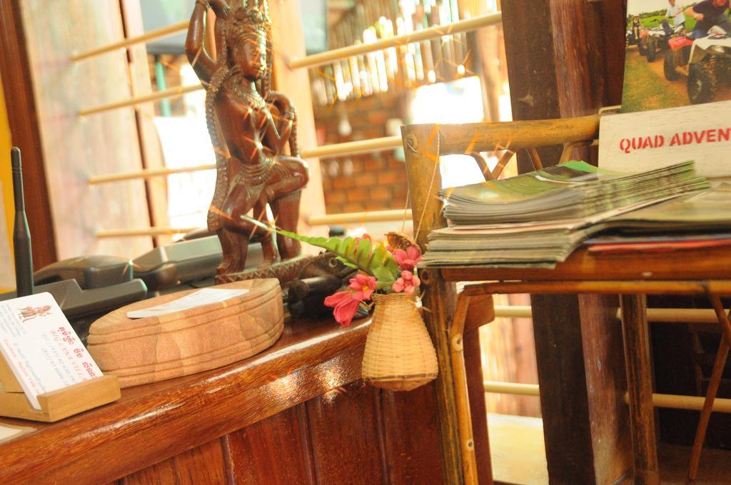 Big Lyna Villa Siem Reap Zewnętrze zdjęcie