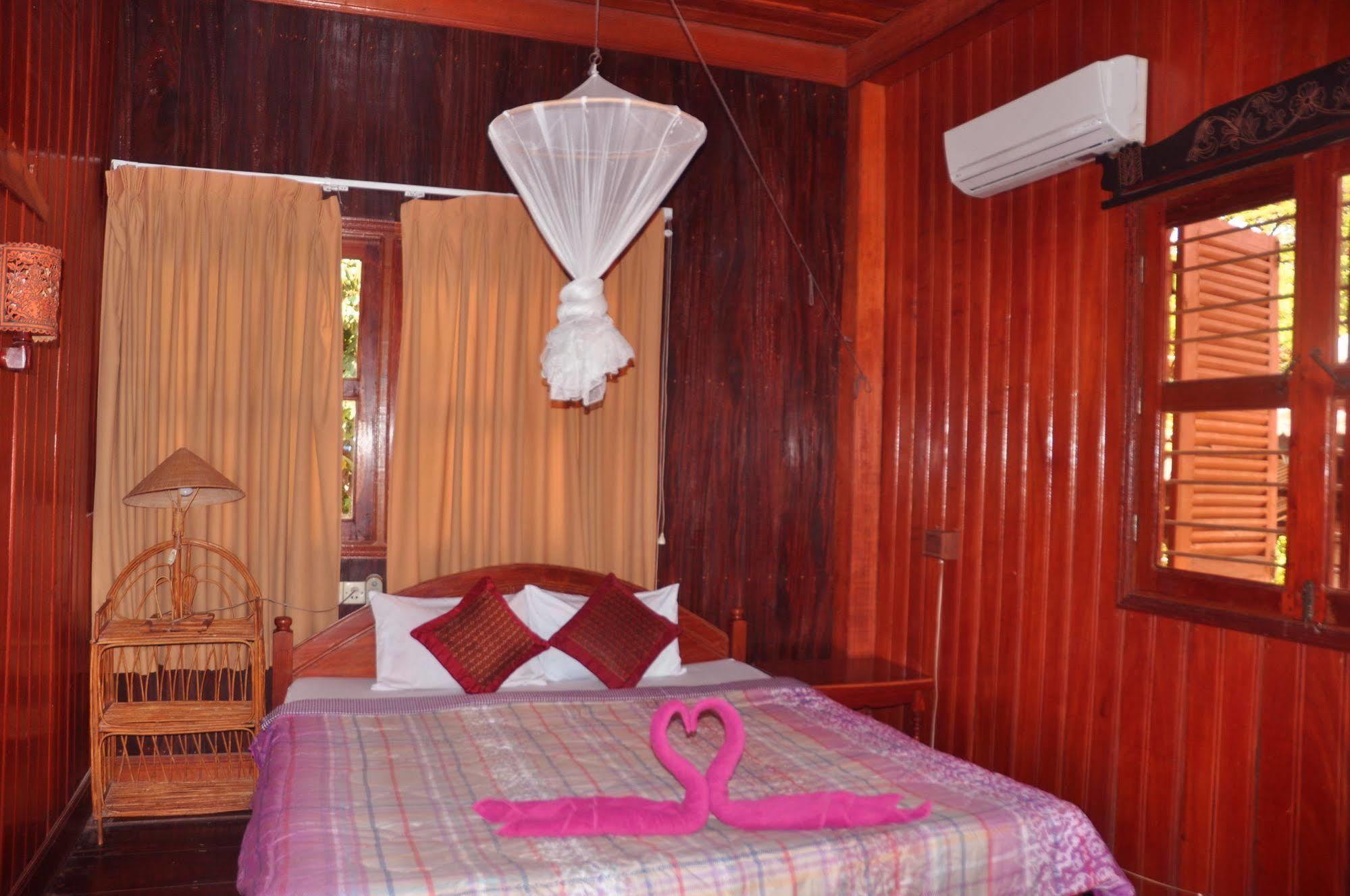 Big Lyna Villa Siem Reap Zewnętrze zdjęcie